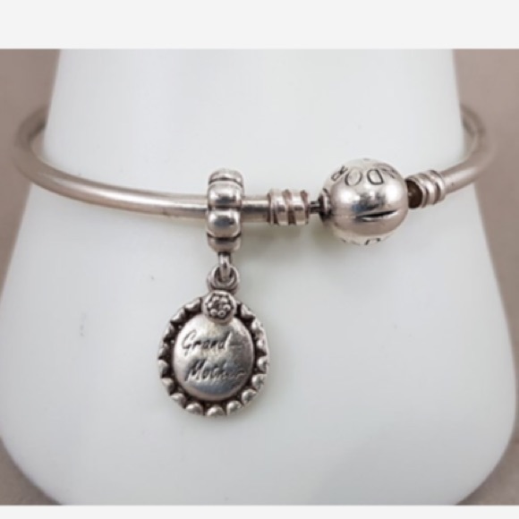 Pandora Charm (Grand-Mother) Bracelet - Picture 2 of 6